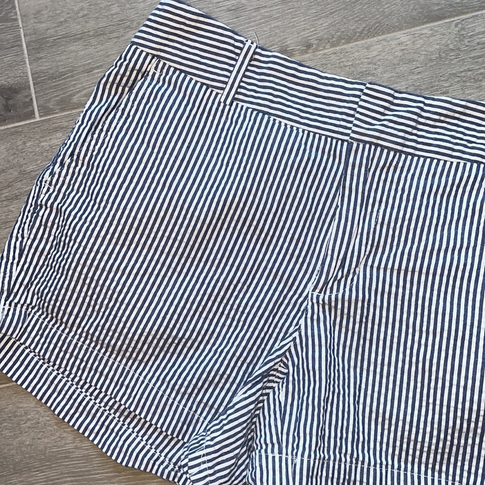 **LAST CHANCE** Cynthia rowley striped seersucker shorts